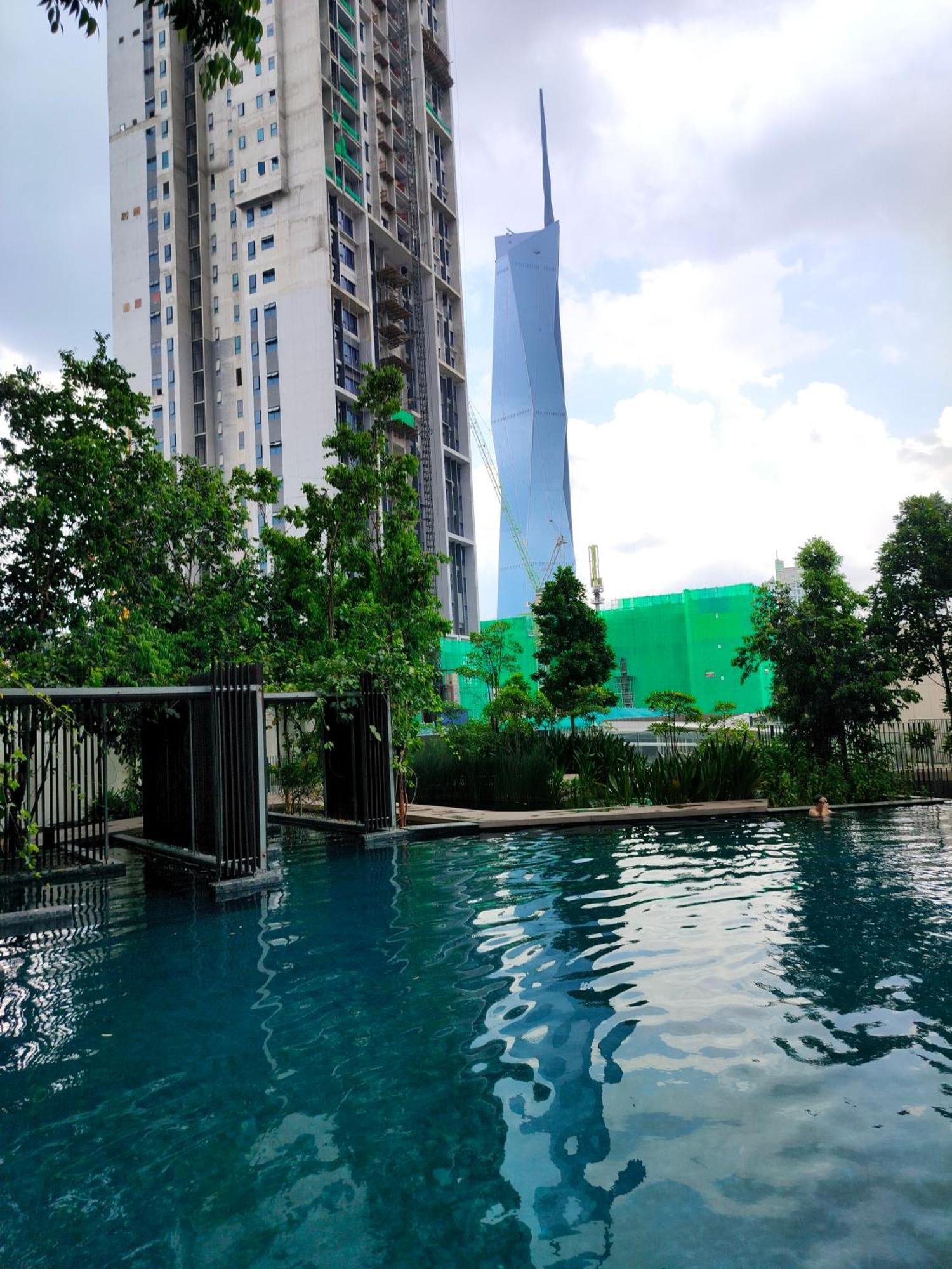 Lucentia Residence Has An Amazing Pool Kuala Lumpur Eksteriør bilde